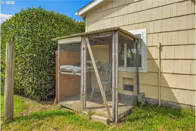2146 N Holly St, Canby, OR 97013 - Photo 36
