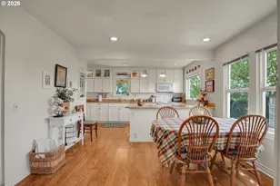 2146 N Holly St, Canby, OR 97013 - Photo 10