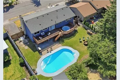 1215 NE 195th Ave, Portland, OR 97230 - Photo 2