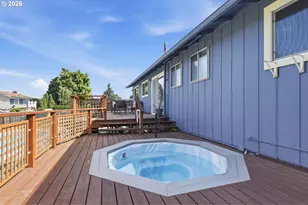 1215 NE 195th Ave, Portland, OR 97230 - Photo 38