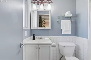 1215 NE 195th Ave, Portland, OR 97230 - Photo 24