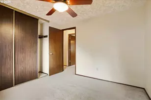 16680 SW Queen Anne Ave, Portland, OR 97224 - Photo 14