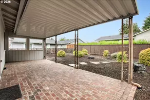 16680 SW Queen Anne Ave, Portland, OR 97224 - Photo 18