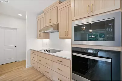 310 W 20th Way, La Center, WA 98629 - Photo 20