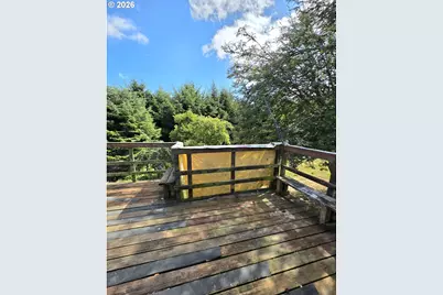 94136 Rink Creek Ln, Coquille, OR 97423 - Photo 16