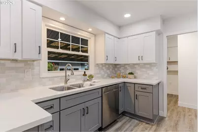 1103 E Main St, Hillsboro, OR 97123 - Photo 14