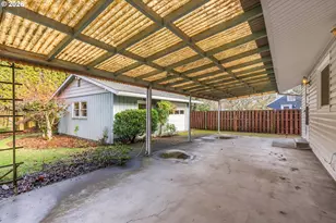 1103 E Main St, Hillsboro, OR 97123 - Photo 24