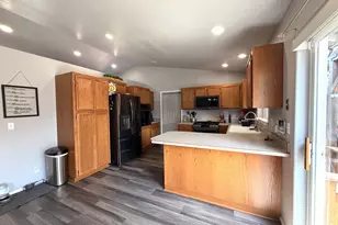 2273 Eagle Loop, Sutherlin, OR 97479 - Photo 10