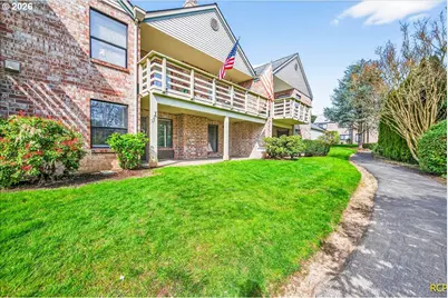 16444 SW 130th Ter #121, Portland, OR 97224 - Photo 4