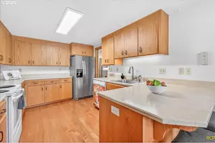 16444 SW 130th Terrace, Portland, OR 97224 - Photo 18