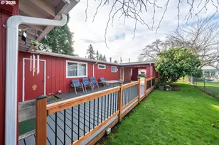 1090 SE 3rd Ave, Mill City, OR 97360 - Photo 24