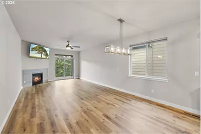 15852 SE Tallina Dr, Damascus, OR 97089 - Photo 10