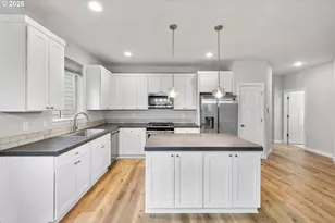 15852 SE Tallina Dr, Damascus, OR 97089 - Photo 8