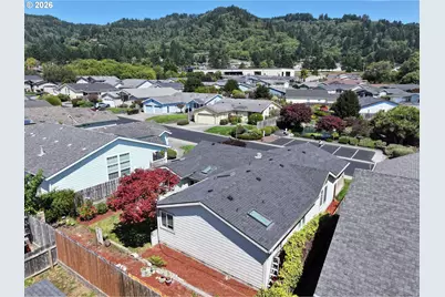 98126 W Benham Ln #16, Brookings, OR 97415 - Photo 32
