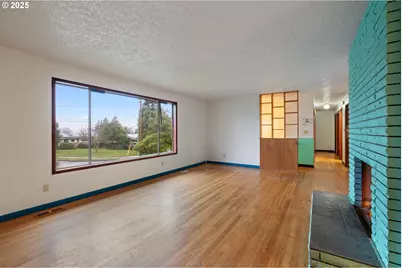 13122 NE Morris Ct, Portland, OR 97230 - Photo 6