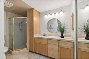 22276 Vaughn Rd, Veneta, OR 97487 - Photo 16