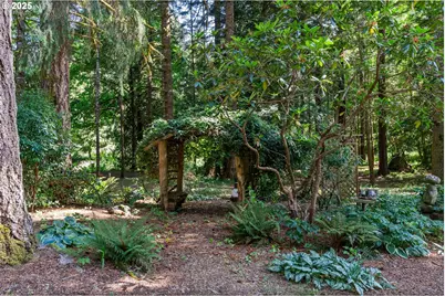 22276 Vaughn Rd, Veneta, OR 97487 - Photo 38