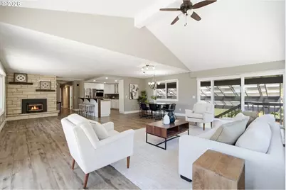 22160 SE Mark Rd, Damascus, OR 97089 - Photo 8