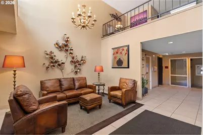 45 Eagle Crest Dr #405, Lake Oswego, OR 97035 - Photo 4