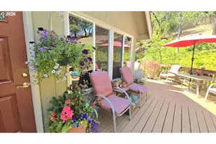 728 NW Morrison Ave, Myrtle Creek, OR 97457 - Photo 34