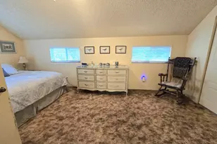 728 NW Morrison Ave, Myrtle Creek, OR 97457 - Photo 42