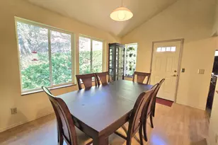 728 NW Morrison Ave, Myrtle Creek, OR 97457 - Photo 16