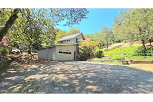 728 NW Morrison Ave, Myrtle Creek, OR 97457 - Photo 40