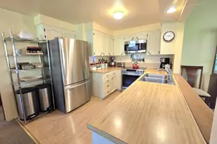 728 NW Morrison Ave, Myrtle Creek, OR 97457 - Photo 20