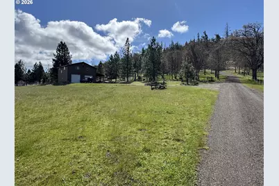 2224 Foster Pl, Goldendale, WA 98620 - Photo 4