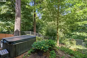 808 NE 108th St, Vancouver, WA 98685 - Photo 34