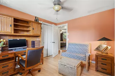 808 NE 108th St, Vancouver, WA 98685 - Photo 20