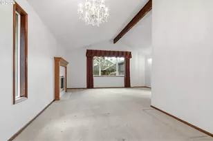 7250 SW 28th Ct, Beaverton, OR 97008 - Photo 12