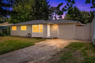 115 NE 188th Ave, Gresham, OR 97230 - Photo 2