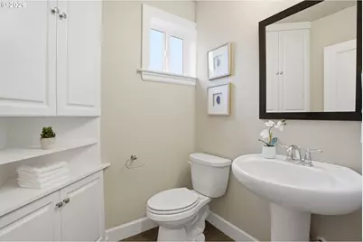 15557 SW Wren Ln, Beaverton, OR 97007 - Photo 14