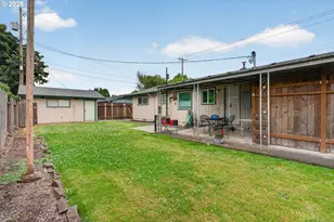 447 Maxwell Rd, Eugene, OR 97404 - Photo 40