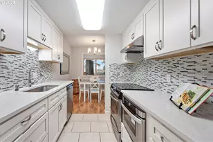 11510 SW Crown Dr, King City, OR 97224 - Photo 14