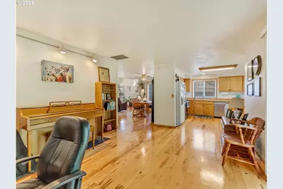 962 Peacock St, Hammond, OR 97121 - Photo 24