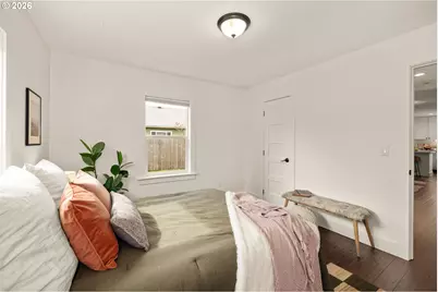 9120 SE Market St, Portland, OR 97216 - Photo 22