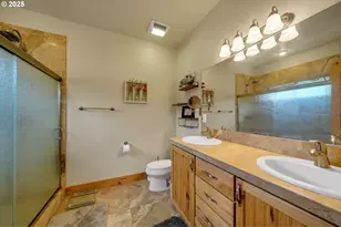 1070 S Coral St, Rockaway Beach, OR 97136 - Photo 16