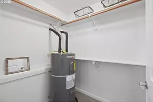 5734 N Montana Ave, Portland, OR 97217 - Photo 20