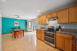 5704 SE Lexington St, Portland, OR 97206 - Photo 14