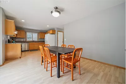 5704 SE Lexington St, Portland, OR 97206 - Photo 18