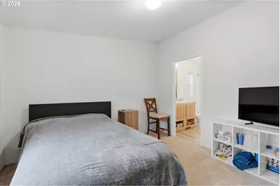 626 SW Philadelphia Way #176, Beaverton, OR 97006 - Photo 18