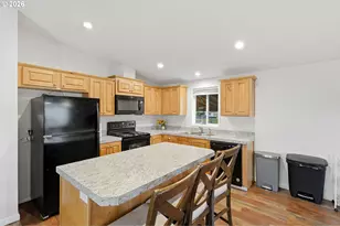 626 SW Philadelphia Way, Beaverton, OR 97006 - Photo 10