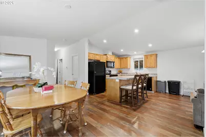 626 SW Philadelphia Way #176, Beaverton, OR 97006 - Photo 14