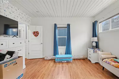 1414 19th Ave, Longview, WA 98632 - Photo 22