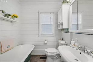 1414 19th Ave, Longview, WA 98632 - Photo 28