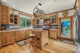 309 Granite St, Ashland, OR 97520 - Photo 10