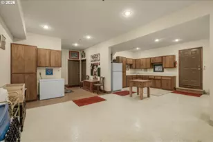 309 Granite St, Ashland, OR 97520 - Photo 40