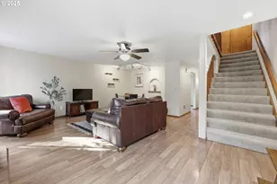3230 NE 29th St, Gresham, OR 97030 - Photo 14